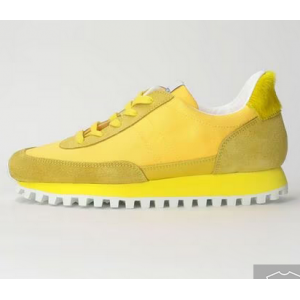 <NOVESTA x Drawer > MARATHON sneakers